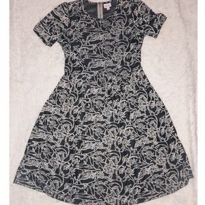 Lularoe Amelia black and white dress with POCKETS!
